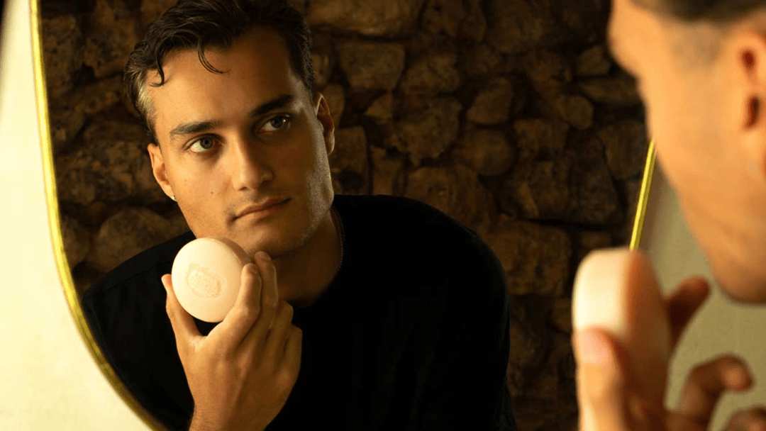 Soins du visage homme : comment prendre soin de sa peau ? - Panier des Sens